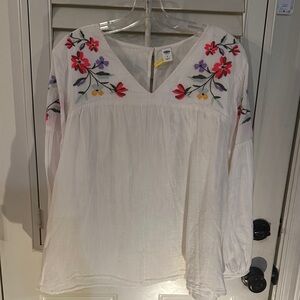 Old Navy White Blouse with Floral Embroidery